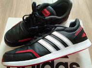 Grajewo ogłoszenia: Sprzedam  buty chłopięce Adidas. Używane tylko przez miesiąc.... - zdjęcie