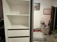 Grajewo ogłoszenia: Sprzedam przesuwaną szafę z lustrem. Stan bardzo dobry, jednak... - zdjęcie