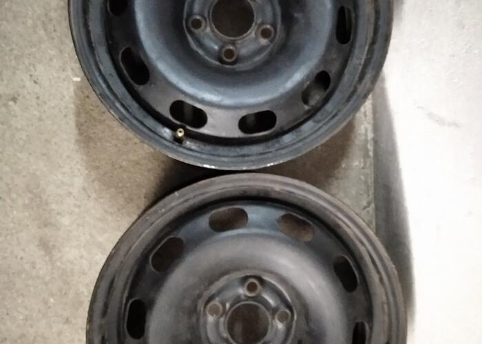 Grajewo ogłoszenia: Sprzedam 2 felgi stalowe od golfa 4 15 cali 5*100  ET38. 
Cena 100...